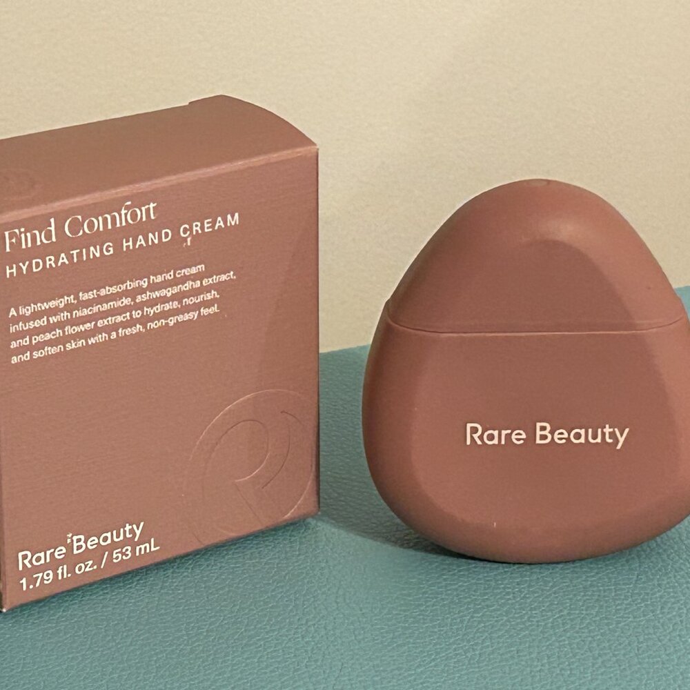 NIB RARE BEAUTY Find Comfort Hydrating Hand Cream 1.79 oz NEW - Picture 4 of 5